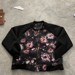🔥3for$25 Eclipse floral bomber jacket